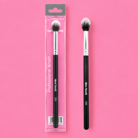 Brocha difuminadora de ojos de transicion long Alma Beauty coleccion hidrals